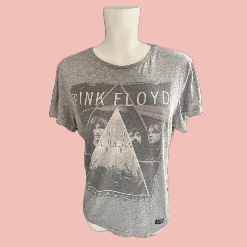 Pink Floyd “The Dark Side of the Moon” Graphic T-Shirt – Grey – Size M